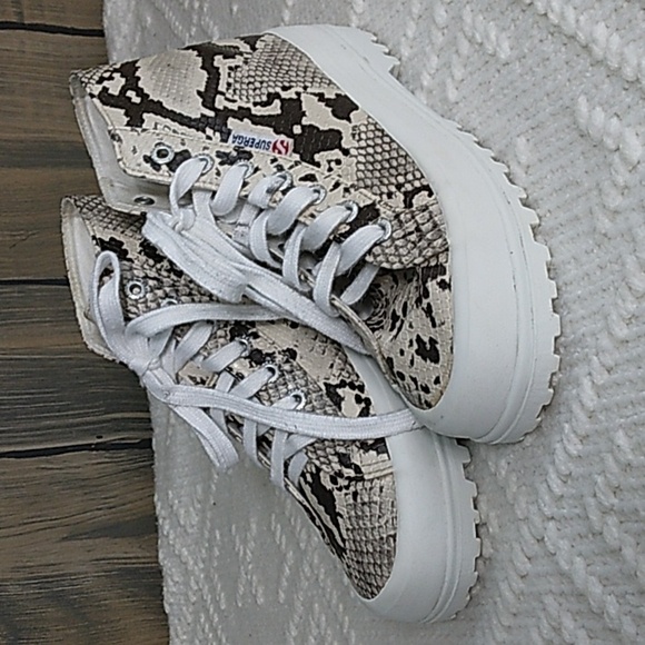 Superga High top snake print sneakers size 6.5 - Picture 2 of 11